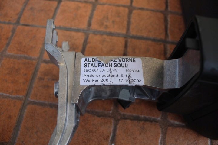 ПОДЛОКОТНИК СРЕДНИЙ ТОННЕЛЯ AUDI A4 B6 B7 КОЖА, фото 6