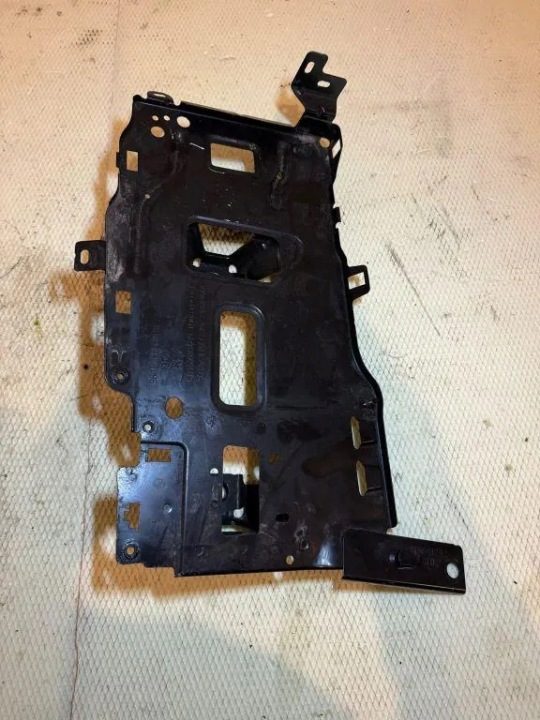 Площадка аккумулятора Peugeot 3008 II 9815288580, фото 2