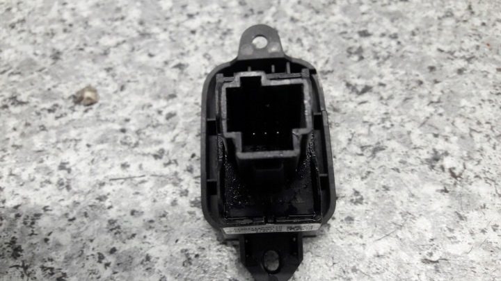 39773217 кнопка опускания стекла Volvo s40, фото 3