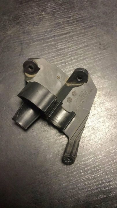 Подвес глушителя BMW 1 E81 E87 7802192, фото 1