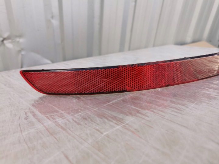 PORSCHE 911 992 КАТАФОТ ПРАВЫЙ БАМПЕРА ЗАДНЕГО 992945104B, фото 2
