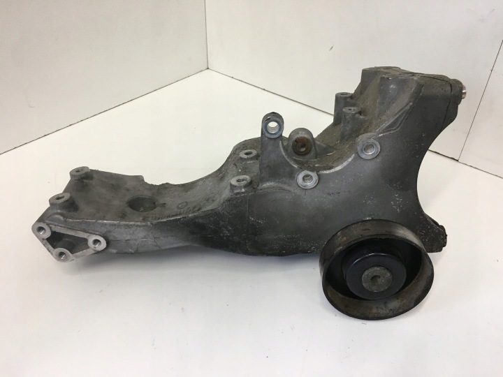 КРОНШТЕЙН ГЕНЕРАТОРА AUDI A4 B6 2.0 FSI 06B903143L, фото 6