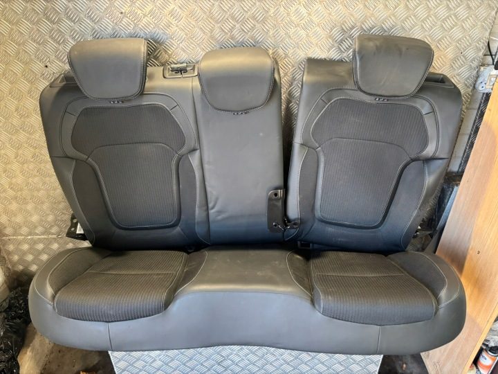 СИДЕНЬЕ ДИВАН ЗАДНИЙ КОМПЛЕКТ RENAULT MEGANE IV УНИВЕРСАЛ, фото 1