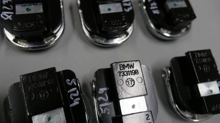 BMW F15 F16 F25 F26 ПРОУШИНА КРЕПЕЖНАЯ БАГАЖНИКА КРЮК 7331198, фото 5