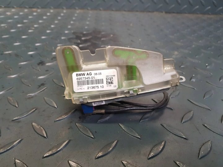Антенна на крышу 6 957 345 BMW 5 E60 E61 E65 дорестайлинг рестайлинг, фото 5
