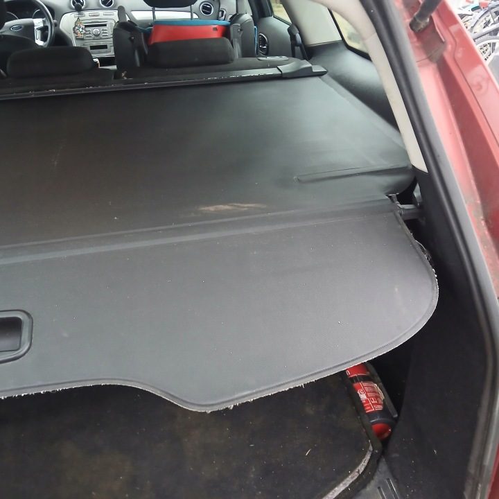Ford Mondeo MK4 универсал 2008 (1) шторка багажника исправная, фото 3