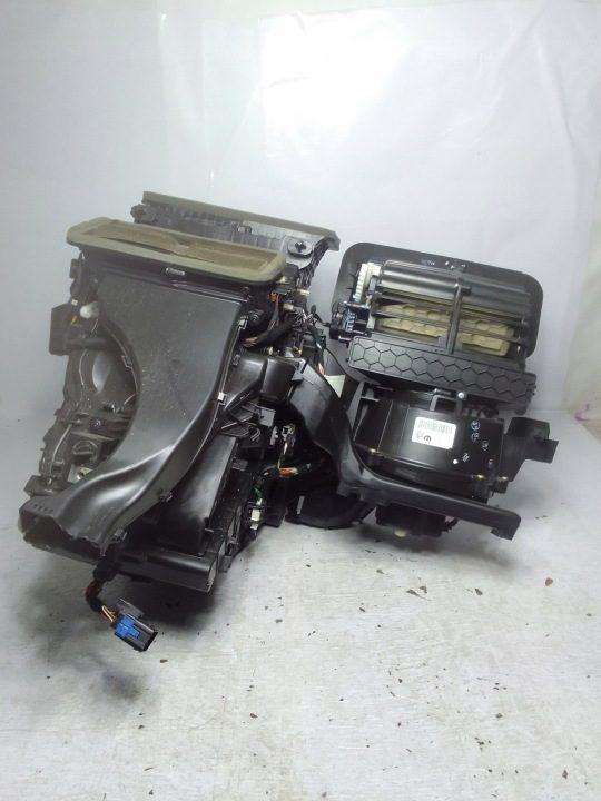Jeep Compass II 2.4B 17- Отопитель В сборе 68245110AH США, фото 1