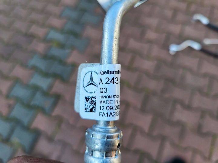 Шланг трубка кондиционера EQA 300 EQB W243 H243 X243 электро, фото 4