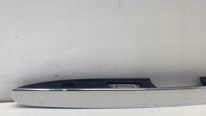 Mercedes R W251 молдинг накладка крышки задняя фонаря хром A2517400593, фото 2