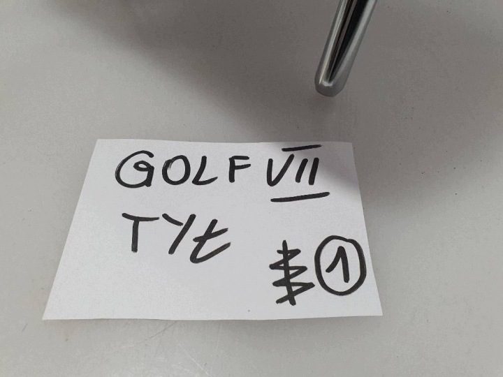 VW Golf VII подголовник задний левый правый боковой оригинал ткань отличное состояние, фото 2
