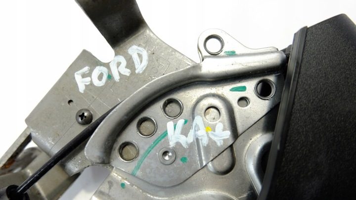 Ford KA+ + рычаг ручного тормоза, фото 8