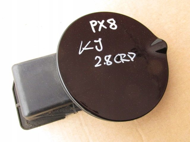 Cherokee Liberty KJ РЕСТАЙЛИНГ Лючок горловины бензобака краска. PX8, фото 2