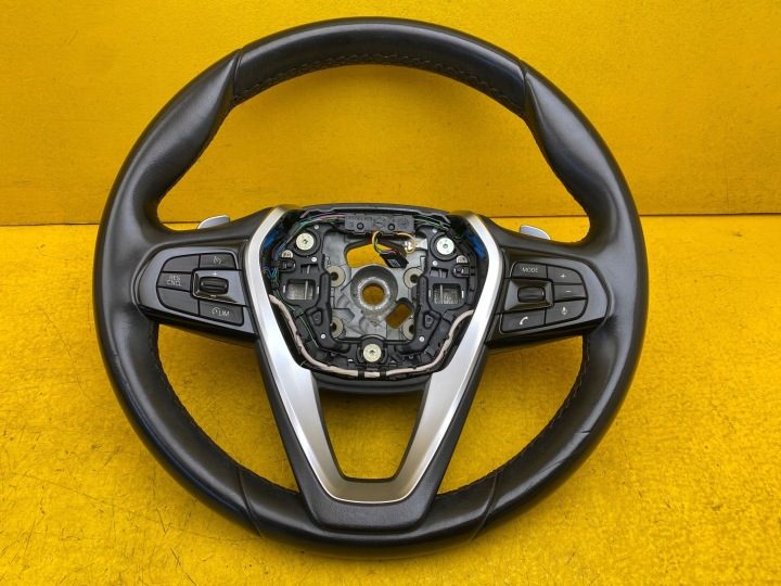 BMW 5 G30 G31 РУЛЬ МУЛЬТИФУНКЦИОНАЛЬНЫЙ ЛЕПЕСТКА ЧЕРНЫЙ*, фото 1