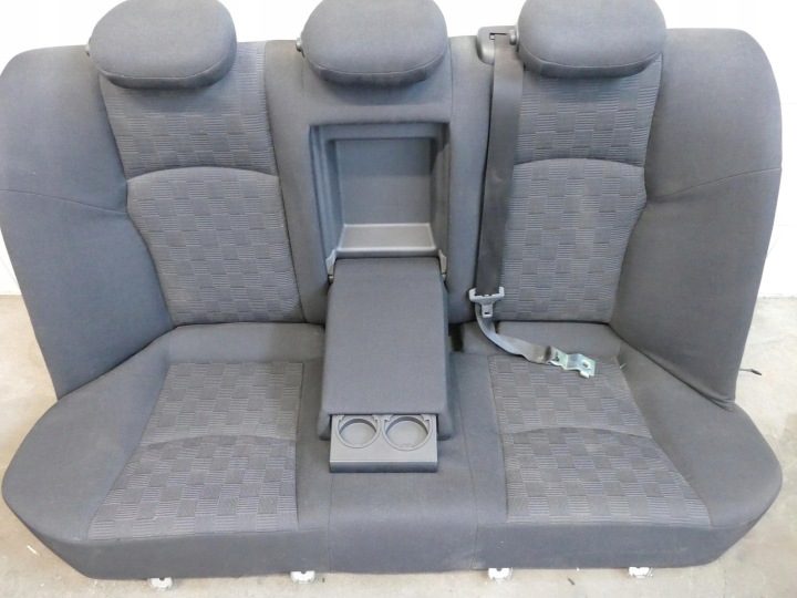 Mercedes C W203 рестайлинг седан диван задний, фото 7