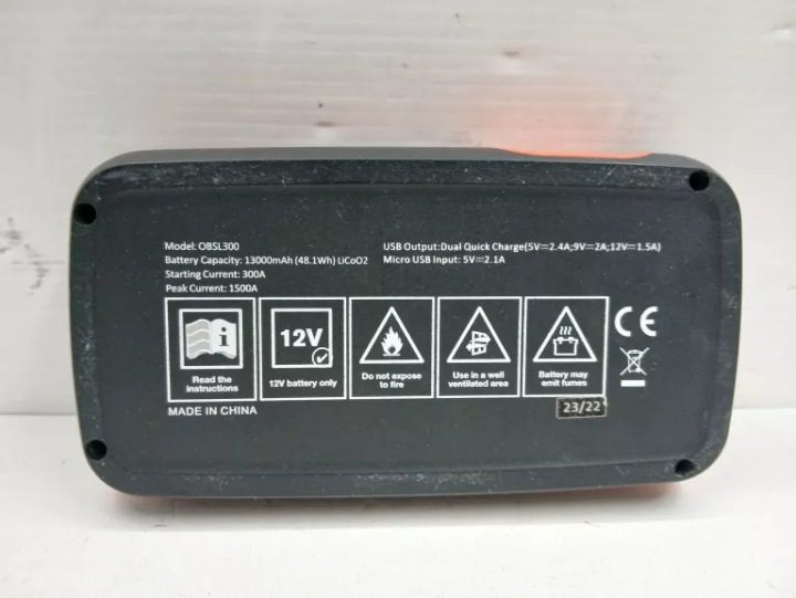 OSRAM BATTERYstart 300 – стартер 12V 12000 мАч с повербанком и фонариком, фото 5
