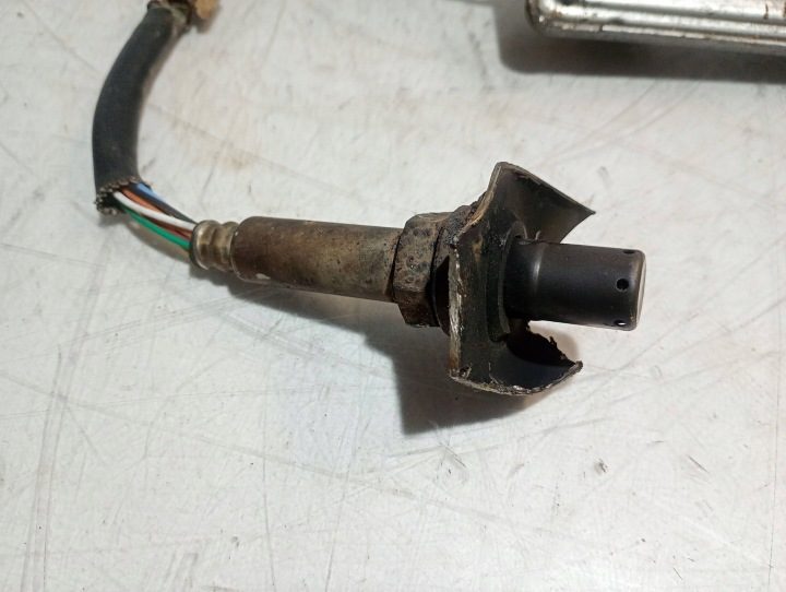 Датчик NOX давления выхлопных газов VW Passat B6 VW Passat B8 06F907807B, фото 3