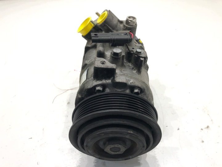Компрессор кондиционера BMW F30 9223695 2.0 163 л.с. 11-18, фото 2