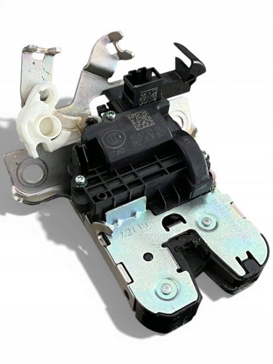 SEAT LEON IV ЗАМОК КРЫШКИ БАГАЖНИКА 5F0827505, фото 1