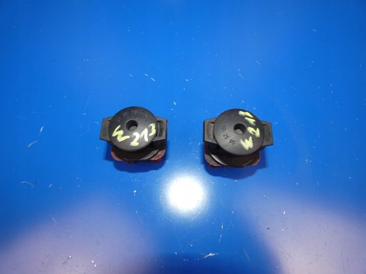 Крепление радиатора MERCEDES-BENZ E (W212) A0009912595 30945721 2.1L дизель, фото 1