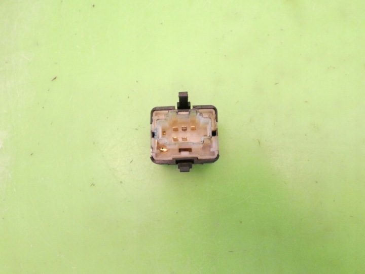 КНОПКА СТЕКЛОПОДЪЕМНИКА СТОРОНА ПРАВАЯ VW GOLF IV КАБРИОЛЕТ 1E0959855A, фото 6