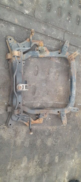 ПОДРАМНИК БАЛКА ПОДВЕСКИ ТРАВЕРСА OPEL CORSA C 1.0 12V 1.2 16V, фото 1