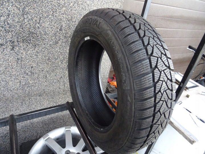 Шина зимняя Uniroyal WinterExpert 175/65R14 82 т сцепление на снегу (3PMSF), фото 2