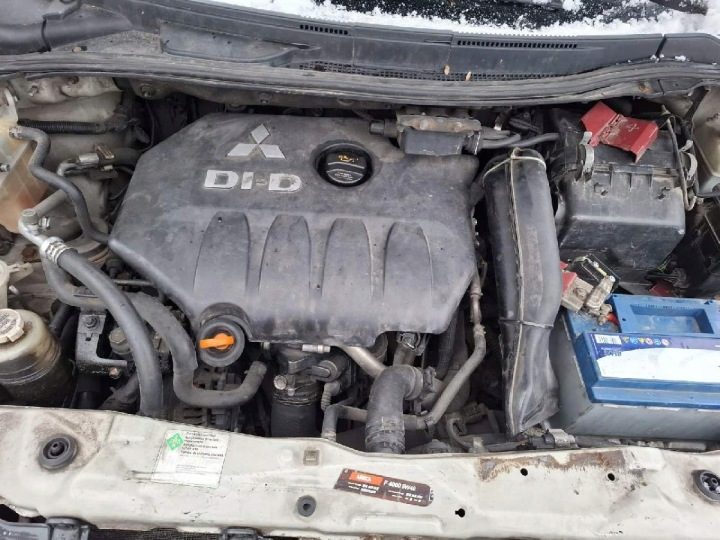 Mitsubishi Grandis Шланг водяной 2006 2.0L, фото 6