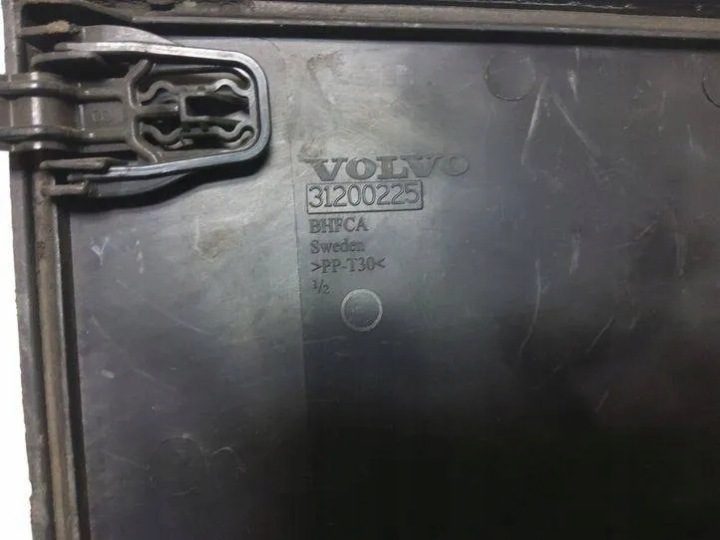 Крышка аккумулятора VOLVO V70 III (BW) 31200225 2.5L бензин 147 кВт 2008, фото 2