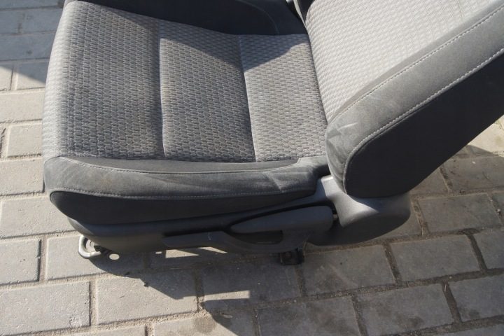 СИДЕНЬЕ ВОДИТЕЛЯ AURIS II, фото 6