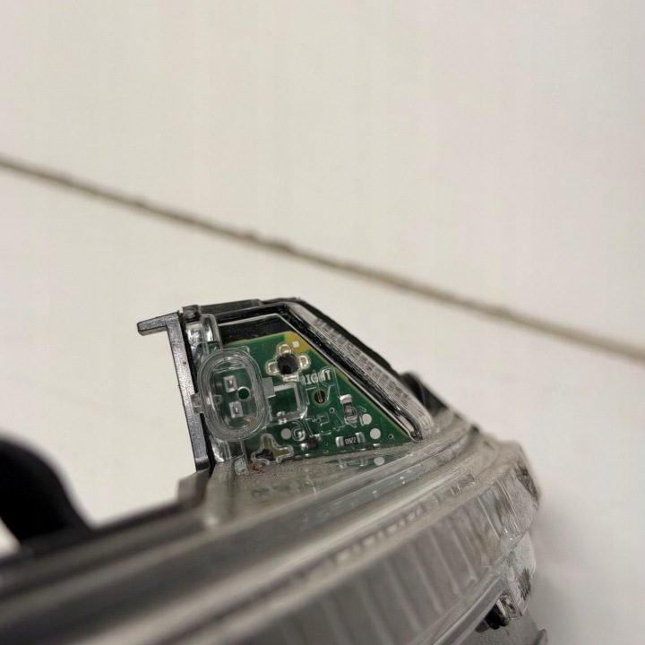 ПОВОРОТНИК LED В ЗЕРКАЛО AUDI Q7 SQ7 II 4M Q5 II BENTAYGA OE 4M0949102A, фото 5