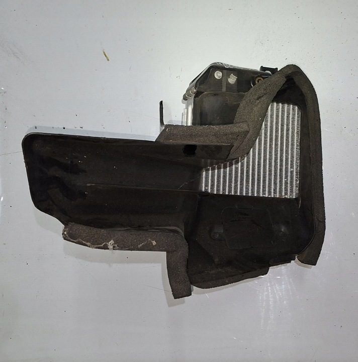 НОВЫЙ ИНТЕРКУЛЕР MAZDA 3 BL 2,2 MZR-CD 09- R2AJ13565 127100-3610, фото 2