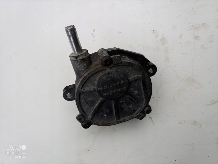 Mercedes W204 1.8 компрессор 184 л.с. 271950 насос вакуумный A2712301465, фото 1