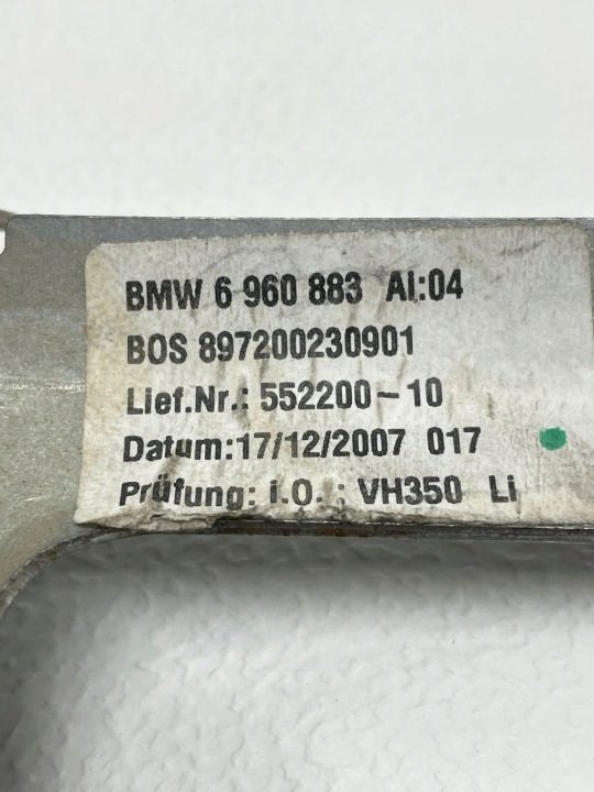 BMW 5 E60 E61 2006 Крепление полки/шторки багажника, фото 6