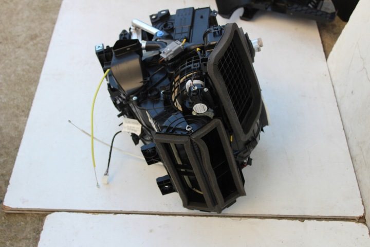 ОТОПИТЕЛЬ DENSO 272701363R RENAULT CAPTUR II, фото 9
