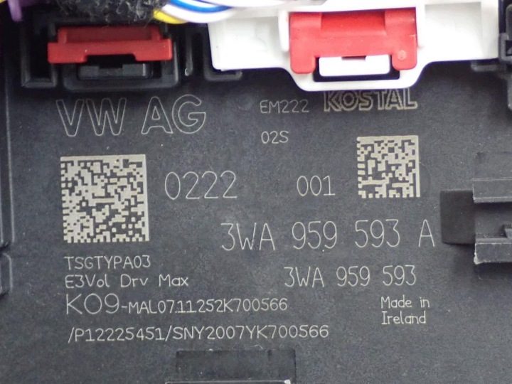 Блок управления двери левый передний оригинал 3WA959593A VW Golf VIII 8 5H 26 г., фото 4
