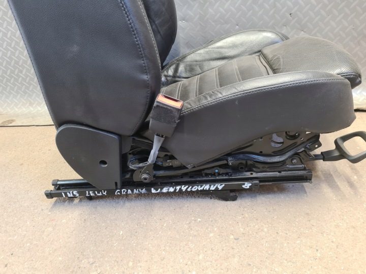 Сиденье водителя левое кожа черная Insignia A с подогревом Wentylowany европа, фото 8