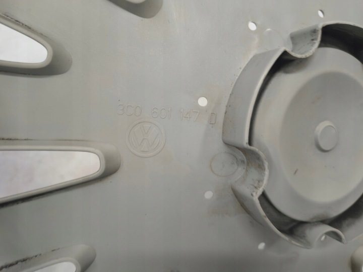Крышка Volkswagen OE 1 мм Volkswagen 3C0601147D, фото 7