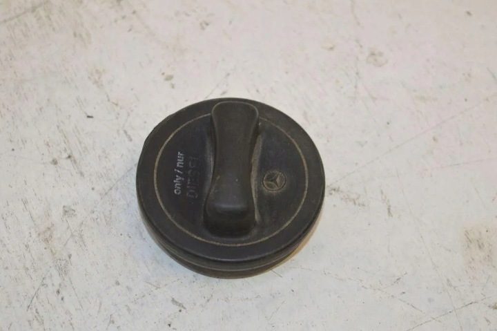 Крышка горловины бензобака MERCEDES-BENZ VANEO (414) A2204700105 1.7L дизель 67 кВт, фото 1