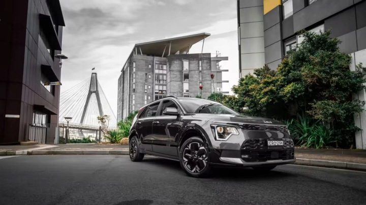 KIA NIRO II 23 г. ПОДКРЫЛОК ЗАДНИЙ ПРАВЫЙ 86822AT000, фото 5