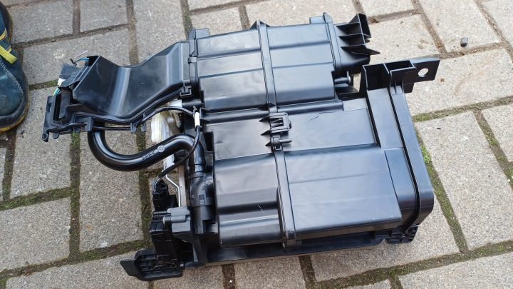 FIAT 124 SPIDER ОТОПИТЕЛЬ В СБОРЕ ЕВРОПА NA4L-61130A, фото 10