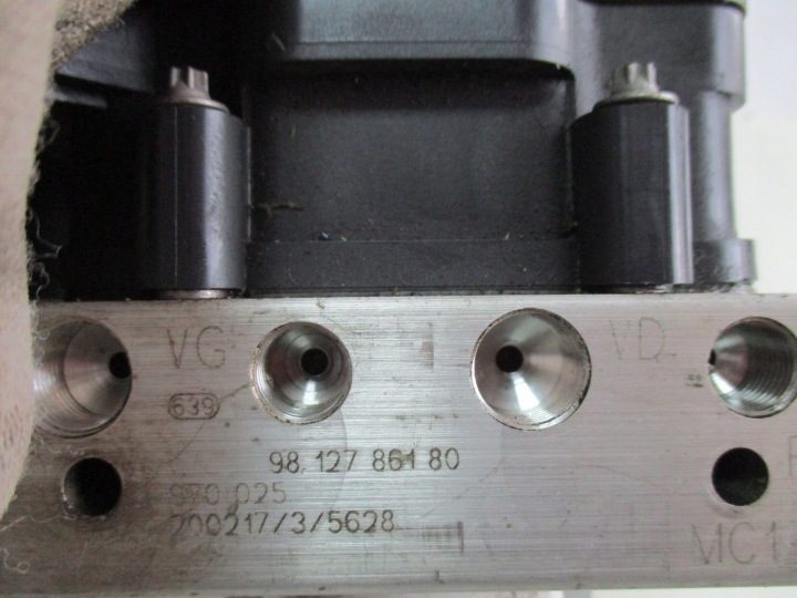 Насос ABS Peugeot 5008 9812786180 9832278080, фото 4
