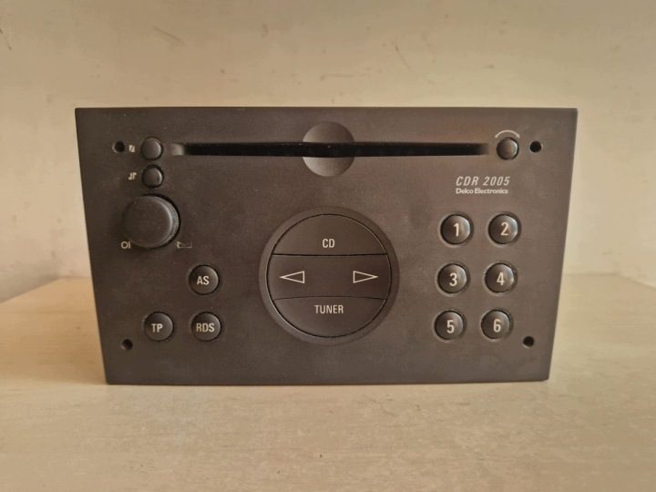 Автомагнитола Opel OE CORSA VECTRA OMEGA MERIVA VIVARO 1-DIN, фото 1