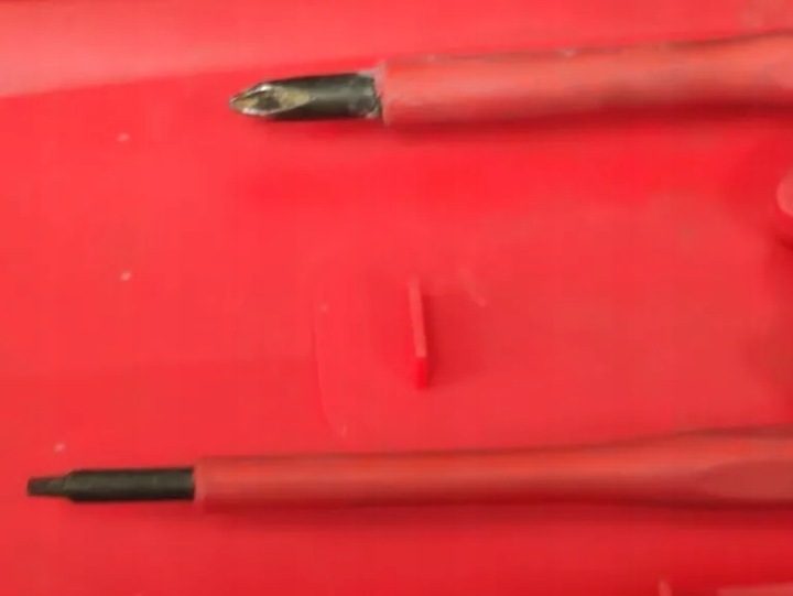 Комплект отверток VDE с wymiennymi trzpieniami 8 шт. для elektryków 1000V, фото 8