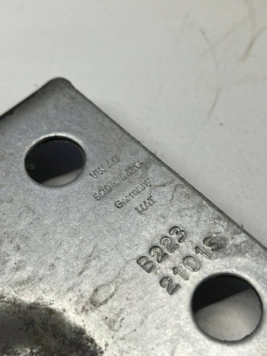 Audi A3 8V КРОНШТЕЙН ОПОРА 5Q0804421B 5Q0802128, фото 5