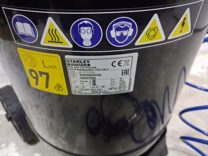 Компрессор масляный Stanley HYDV404STF513 50 liltr 8 бар, фото 7