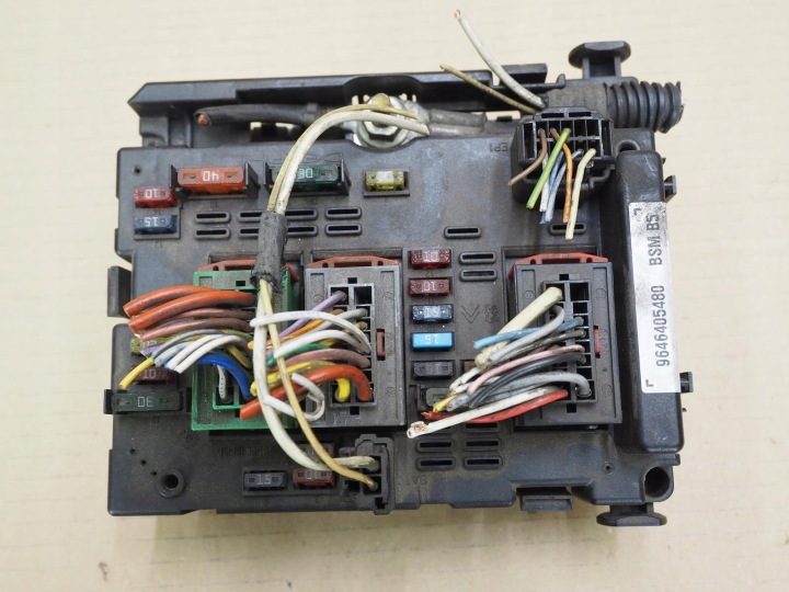 Модуль блок BSM Peugeot 206 207 307 Citroen C2 C3 9646405480, фото 2