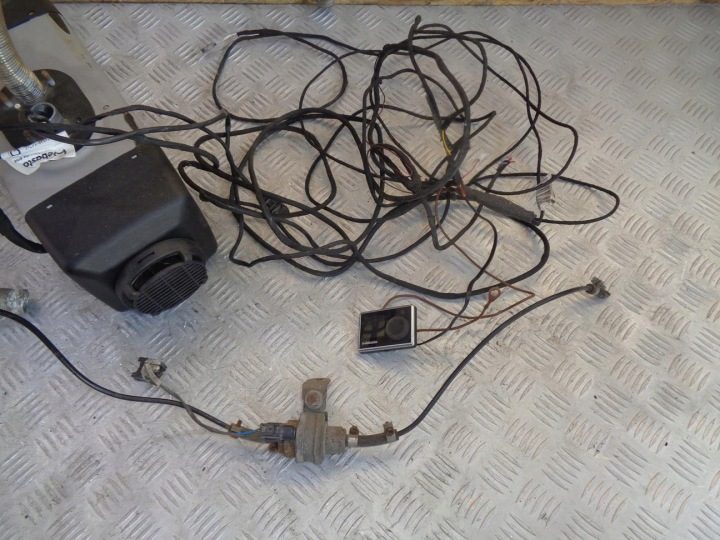 В СБОРЕ WEBASTO НА БЕНЗИН AIR TOP EVO 40 12V 4.0 кВт 9027500E, фото 3