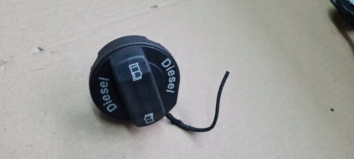 A6 C6 РЕСТАЙЛИНГ КРЫШКА БЕНЗОБАКА ДИЗЕЛЬ 1J0201553AJ A4 B6 B7 Q7 4L, фото 1