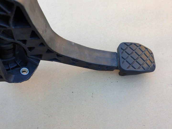 ПЕДАЛЬ СЦЕПЛЕНИЯ НАСОС КРОНШТЕЙН VW GOLF V 1K AUDI A3 8P SEAT 1P SKODA OE EU, фото 9