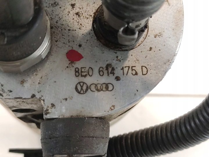 AUDI A4 B6 ГЛАВНЫЙ ТОРМОЗНОЙ ЦИЛИНДР 8E0614175D, фото 8
